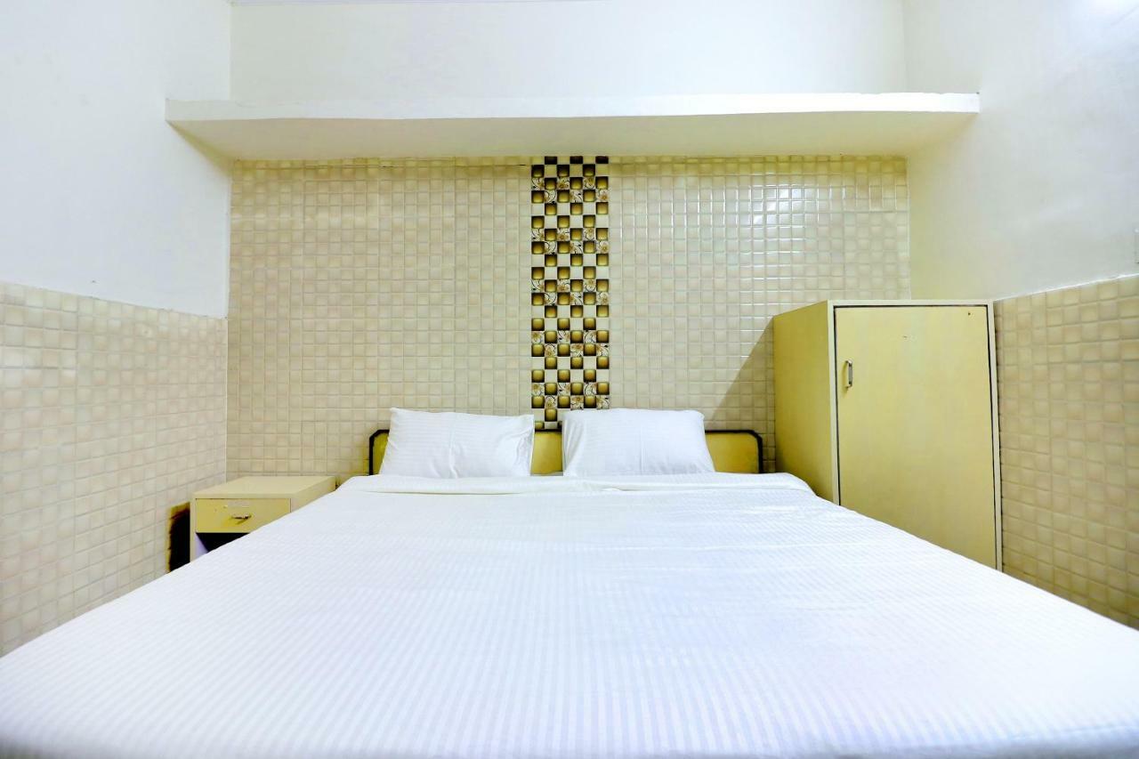 Spot On 44679 Hotel Samrat Sohāna Εξωτερικό φωτογραφία