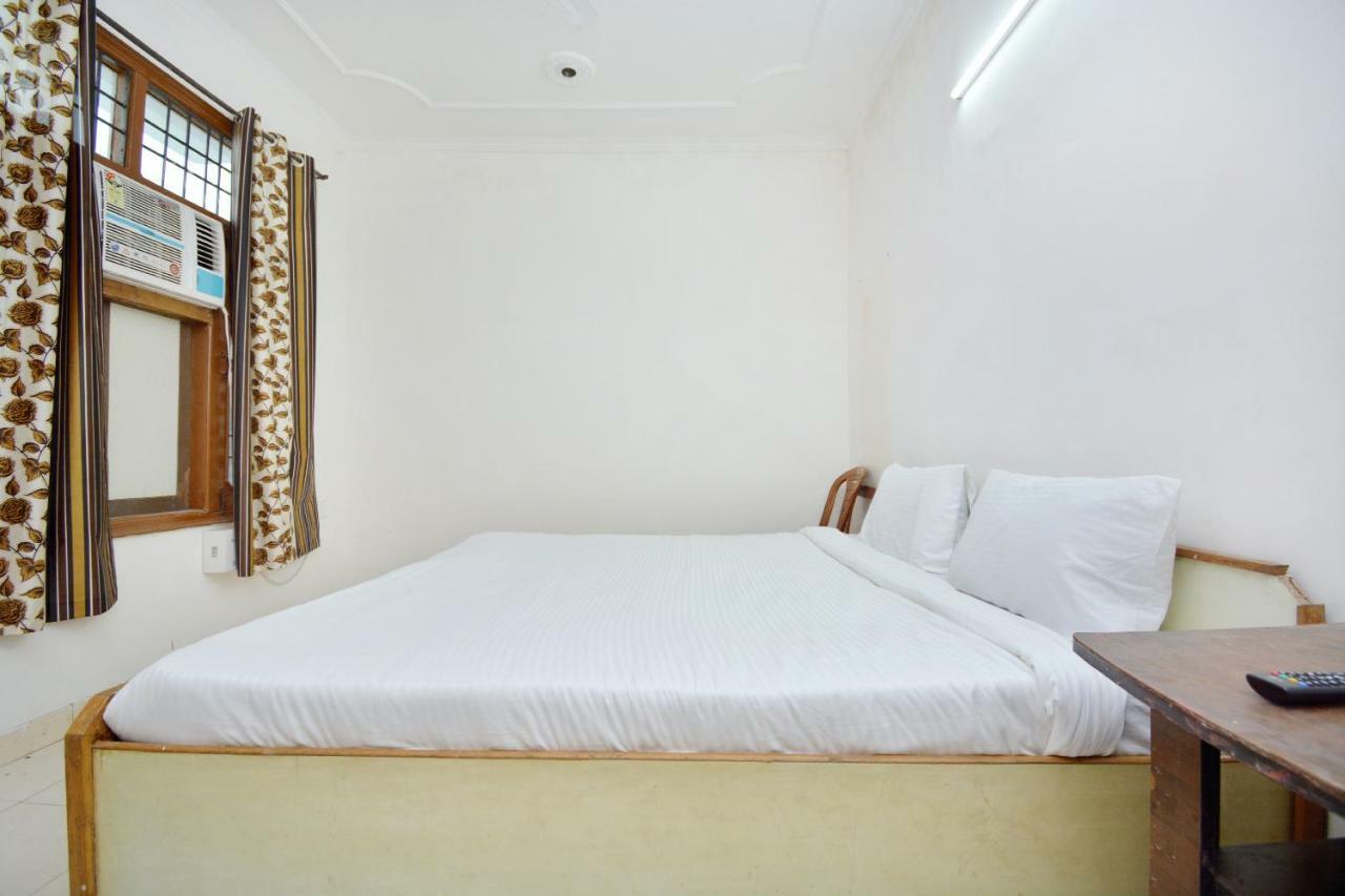 Spot On 44679 Hotel Samrat Sohāna Εξωτερικό φωτογραφία