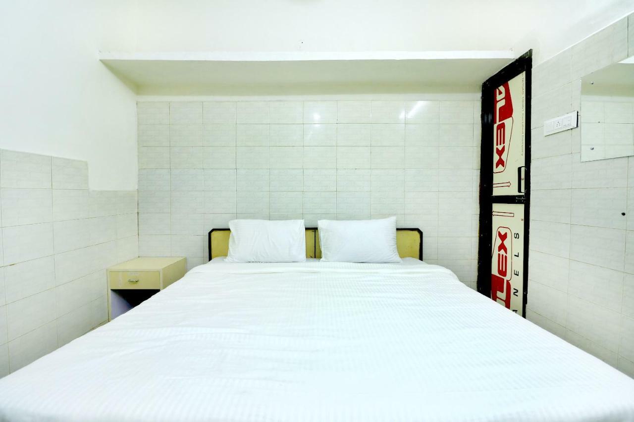 Spot On 44679 Hotel Samrat Sohāna Εξωτερικό φωτογραφία